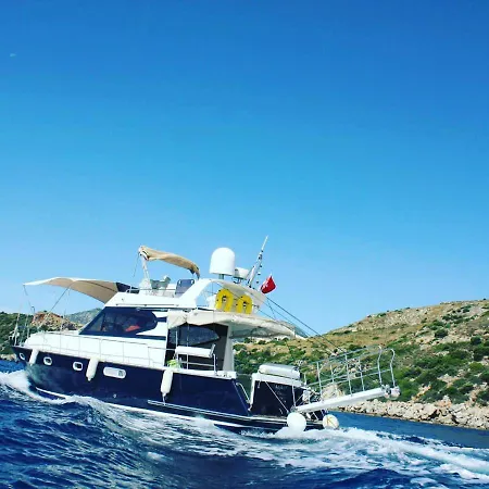 Motoryacht * Datça